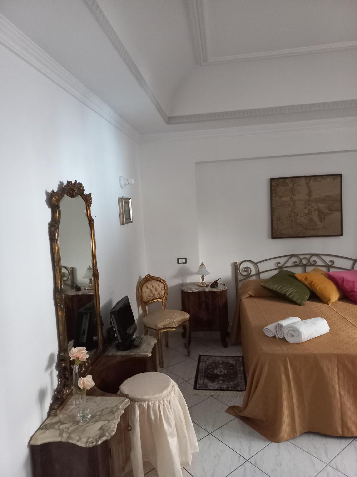 Al Palazzo Del Principe Al Massimo Lägenhet Palermo Exteriör bild